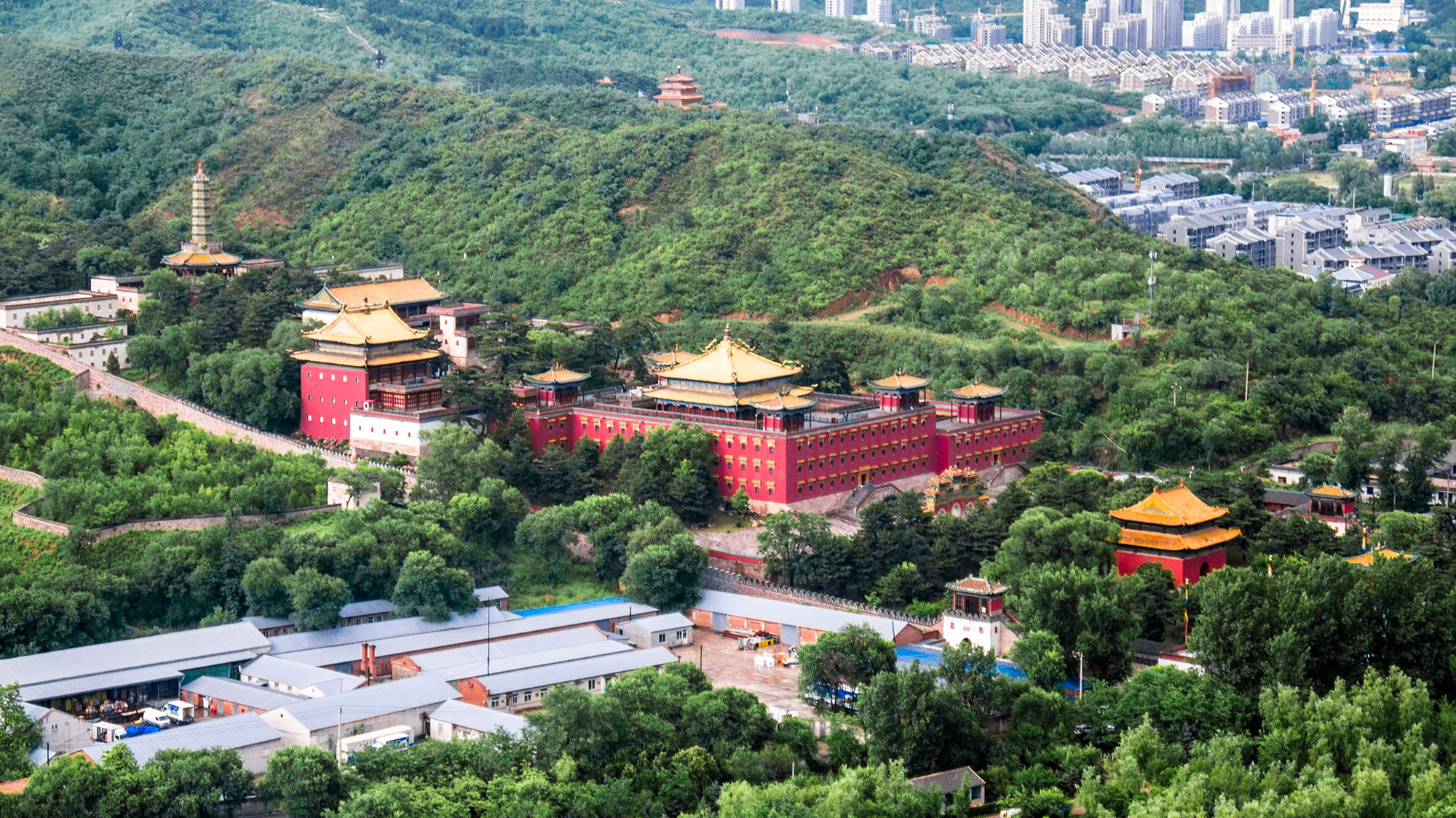 苏州最大的园林,与留园,北京颐和园,承德避暑山庄并称