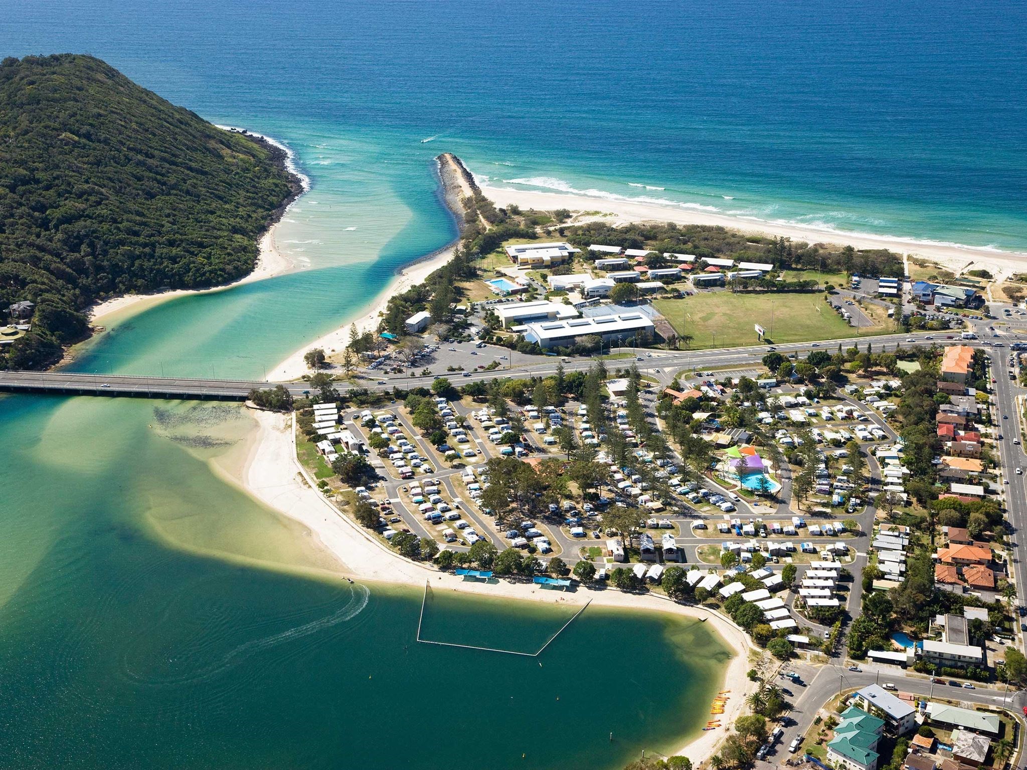 beachfront palm beach, gold coast