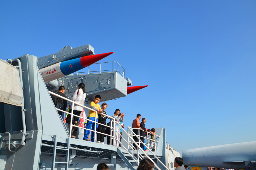 濱海航母主題公園