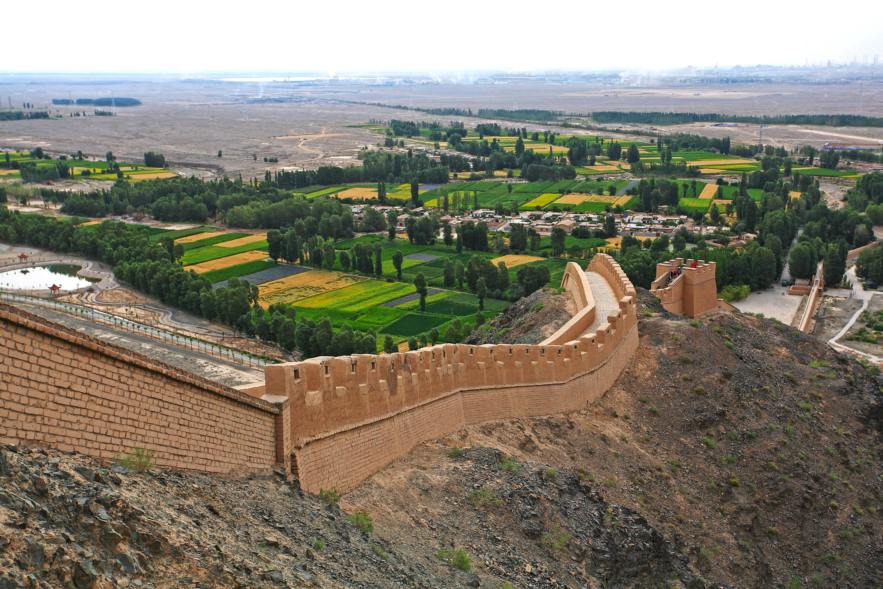 (app下单立减100)西宁参团:醉美秋色—西宁环青海湖,七彩丹霞—额济纳